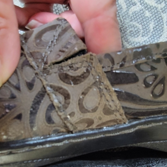 B.O.C. Howell Tooled Leather Flats Loafers Clogs Size 6.5 - Picture 9 of 16